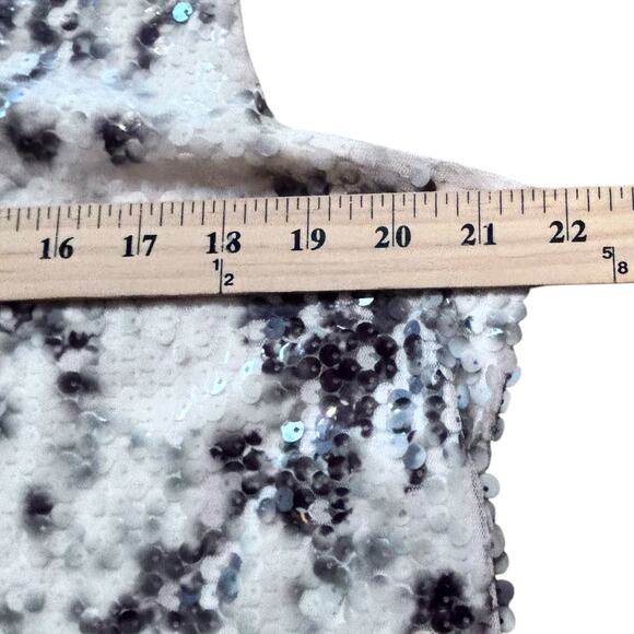 Coldwater Creek Shirt Womens XL Gray Cream Sequin Tank Top Stretch Elegant 16 - Picture 4 of 8